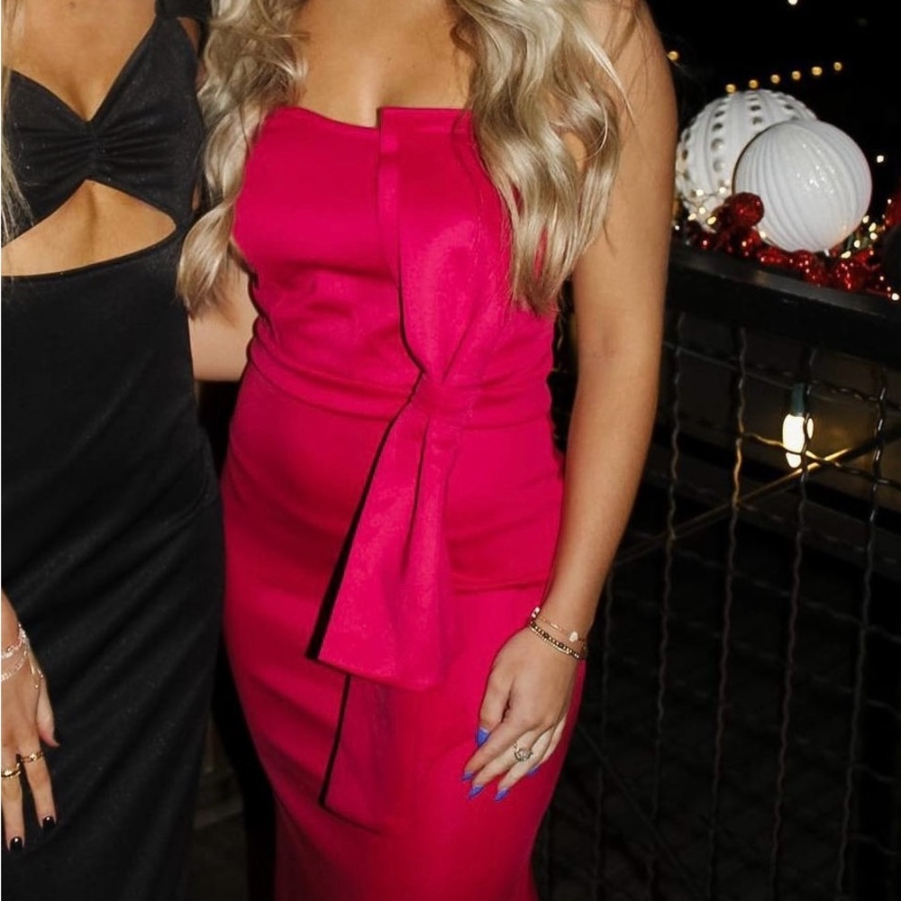 Elegant Pink Maxi Dress